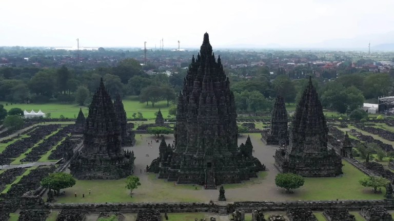 Wonders of the World: Breathtaking UNESCO World Heritage Sites You Can't Miss